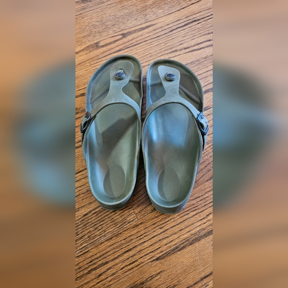 Birkenstock Eva Gizeh sandals